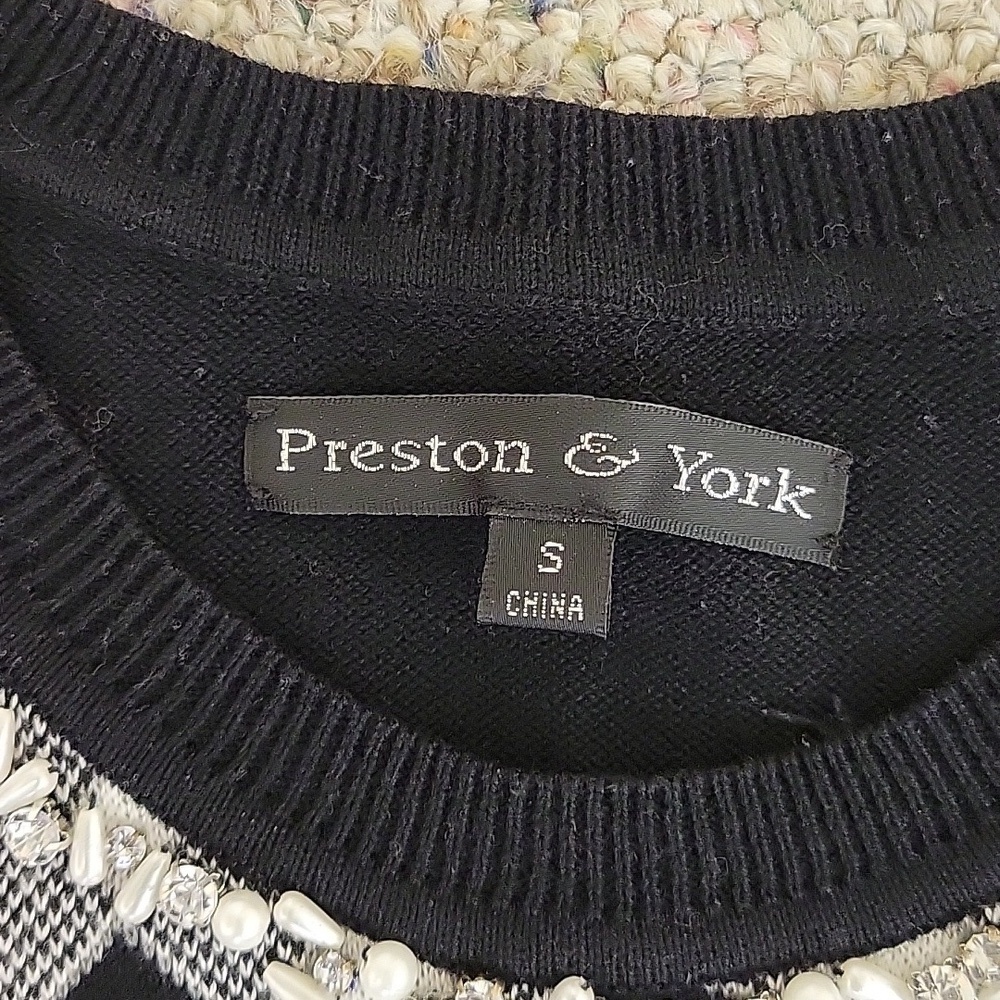 Preston & York Patterned Black & White Sweater small monochrome beaded office - Picture 2 of 5